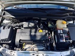 Grigio Usata 2006 Opel Astra Station wagon | 2500 € (Cara)