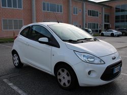 Bianco Usata 2015 Ford Ka Titanium Tre volumi | 5500 € (Buon prezzo)