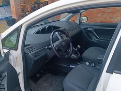 Bianco Usata 2016 Toyota Verso Business Edition Monovolume | 9200 € (Buon prezzo)