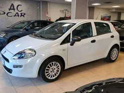 Bianco Usata 2018 Fiat Punto Street Due volumi | 9300 € (Buon prezzo)