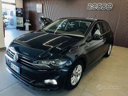 Nero Usata 2020 VW Polo Comfortline Tre volumi | 14.900 € (Buon prezzo)