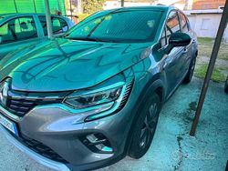Grigio Usata 2023 Renault Captur Techno SUV | 16.000 € (Ottimo prezzo)