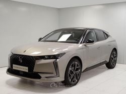 Gray Nuova 2025 DS Automobiles DS4 Tre volumi | 34.900 € (Cara)