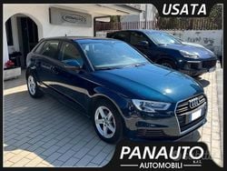Usata 2017 Audi A3 Business Tre volumi | 16.490 € (Buon prezzo)