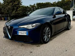 Blu/azzurro Usata 2017 Alfa Romeo Giulia Veloce Tre volumi | 18.000 € (Ottimo prezzo)