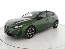 Verde olivine Nuova 2024 Peugeot 308 Allure Due volumi | 29.900 € (Buon prezzo)
