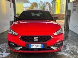 Rosso Usata 2023 Seat Leon FR Tre volumi | 22.397 € (Buon prezzo)