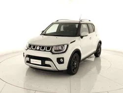 Bianco ertico metal Usata 2023 Suzuki Ignis Due volumi | 15.900 € (Buon prezzo)