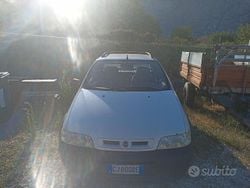 Bianco Usata 2004 Fiat Strada Pick-up | 3600 € (Buon prezzo)