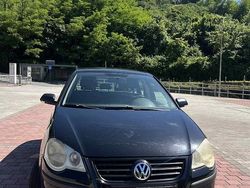 Nero Usata 2007 VW Polo Due volumi | 1800 € (Buon prezzo)