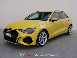 Giallo metallizzato Usata 2023 Audi A3 S-Line Tre volumi | 32.600 € (Buon prezzo)