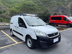 Bianco Usata 2017 Peugeot Partner Monovolume | 4900 € (Buon prezzo)