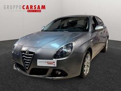 Grigio Usata 2016 Alfa Romeo Giulietta Distinctive Tre volumi | 7900 € (Buon prezzo)