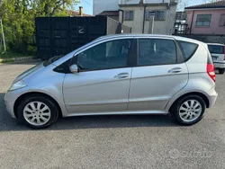 Grigio scuro Usata 2006 Mercedes A150 Avantgarde Tre volumi | 2950 € (Buon prezzo)