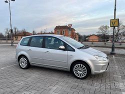 Grigio Usata 2010 Ford C-MAX Titanium Monovolume | 4300 € (Cara)