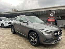 Nero Usata 2020 Mercedes GLA200 Business SUV | 24.700 € (Buon prezzo)