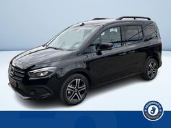 Nero Nuova 2025 Mercedes 180 Tre volumi | 32.200 € (Buon prezzo)