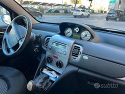 Usata 2007 Lancia Ypsilon Due volumi | 2700 € (Buon prezzo)