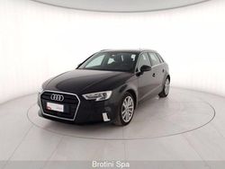 Nero metallizzato Usata 2018 Audi A3 Sport Tre volumi | 15.900 € (Ottimo prezzo)