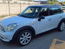 Bianco Usata 2011 Mini Cooper Countryman SUV | 7500 € (Buon prezzo)