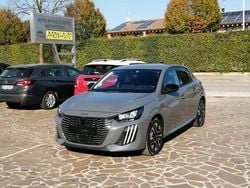 Grigio Nuova 2025 Peugeot 208 Allure Due volumi | 20.300 € (Buon prezzo)