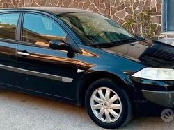 Nero Usata 2006 Renault Mégane II Due volumi | 1000 € (Buon prezzo)
