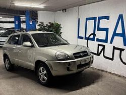 Oro Usata 2006 Hyundai Tucson Dynamiq SUV | 3999 € (Buon prezzo)