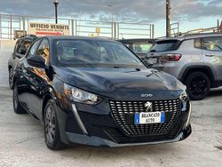 Nero Usata 2022 Peugeot 208 Active Due volumi | 12.700 € (Buon prezzo)