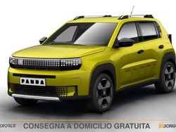 Giallo Nuova 2025 Fiat Panda La Prima Tre volumi | 22.900 €