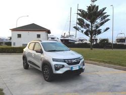 Argento Usata 2023 Dacia Spring Extreme Due volumi | 11.950 € (Buon prezzo)