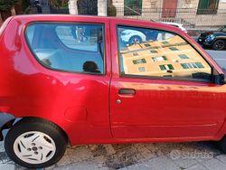 Rosso Usata 2008 Fiat 600 Due volumi | 1400 € (Ottimo prezzo)