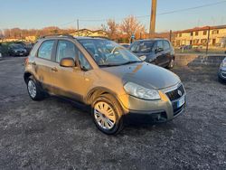Oro Usata 2008 Fiat Sedici SUV | 3790 € (Buon prezzo)