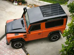 Usata 2015 Land Rover Defender Adventure SUV | 39.500 € (Buon prezzo)