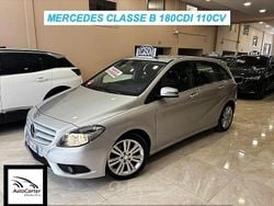 Gray Usata 2014 Mercedes B180 Monovolume | 10.950 € (Buon prezzo)
