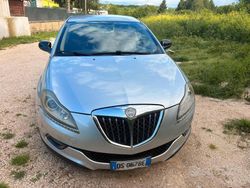 Grigio Usata 2008 Lancia Delta Due volumi | 2500 € (Super prezzo)