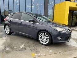 Blu/azzurro Usata 2012 Ford Focus Titanium Tre volumi | 4250 € (Ottimo prezzo)