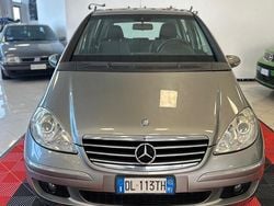 Grigio Usata 2007 Mercedes A150 Avantgarde Tre volumi | 3990 € (Buon prezzo)