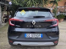 Usata 2021 Renault Captur Intens SUV | 16.999 € (Buon prezzo)