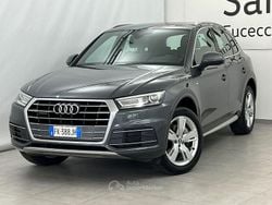 Grigio Usata 2017 Audi Q5 Business SUV | 19.100 € (Buon prezzo)