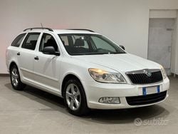 Bianco Usata 2013 Skoda Octavia Station wagon | 2699 € (Molto cara)