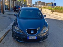 Grigio Usata 2008 Seat Altea Stylance Monovolume | 3900 € (Cara)