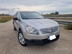 Argento Usata 2010 Nissan Qashqai +2 Tekna SUV | 6490 € (Cara)