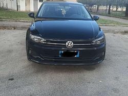 Usata 2019 VW Polo Comfortline Tre volumi | 12.500 € (Buon prezzo)