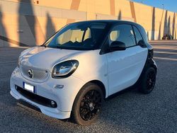 Usata 2019 Smart ForTwo Coupé Passion Due volumi | 17.000 € (Cara)