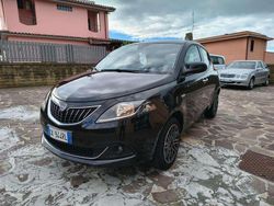 Nero Usata 2022 Lancia Ypsilon Gold Due volumi | 11.900 € (Buon prezzo)