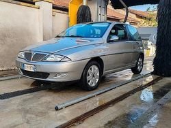 Grigio Usata 2002 Lancia Ypsilon Due volumi | 4000 € (Molto cara)