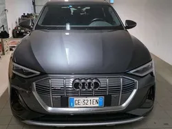 Grigio Usata 2021 Audi e-tron Sportback Ambiente SUV | 33.000 €