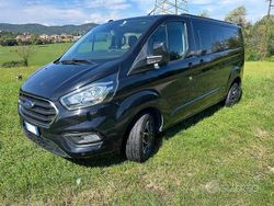 Nero Usata 2020 Ford Transit Custom Monovolume | 27.000 € (Cara)