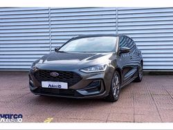 Grigio Usata 2022 Ford Focus ST-Line Tre volumi | 17.900 € (Buon prezzo)
