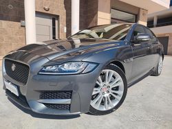 Grigio Usata 2016 Jaguar XF R-Sport Tre volumi | 15.999 € (Buon prezzo)